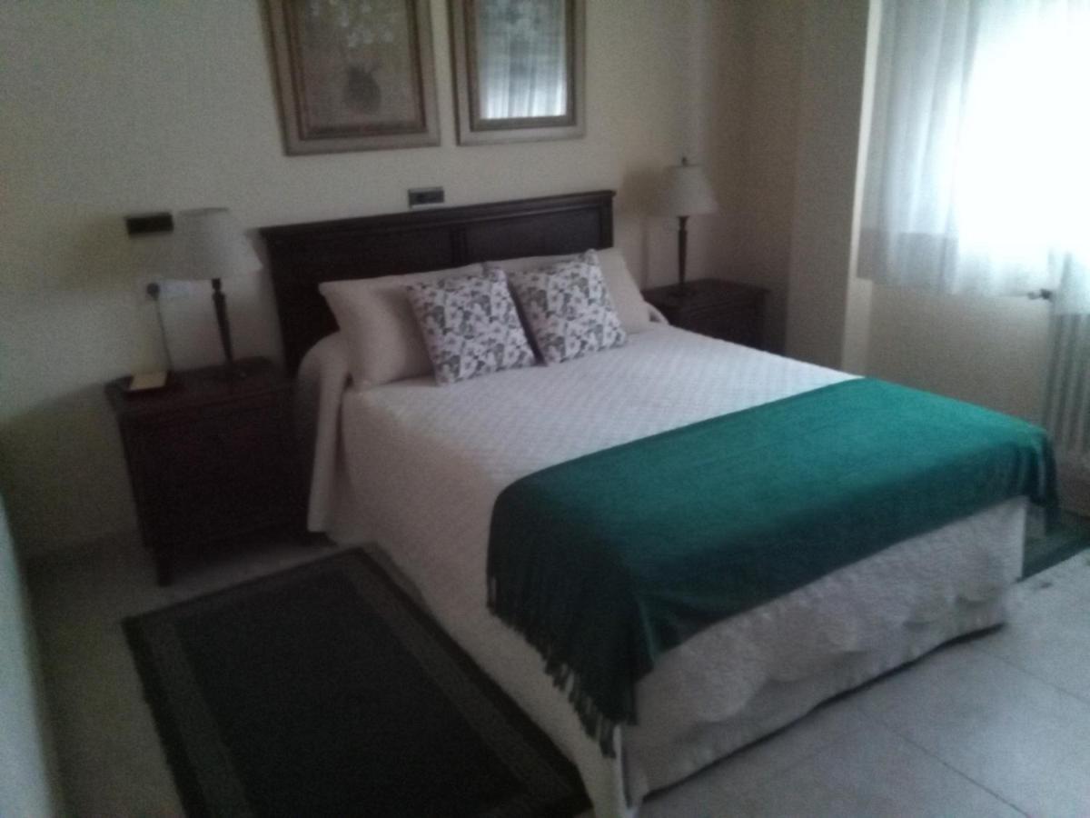 Casa De Grande Guest House กัมบาโดส ภายนอก รูปภาพ