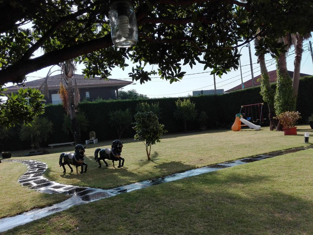 Casa De Grande Guest House กัมบาโดส ภายนอก รูปภาพ