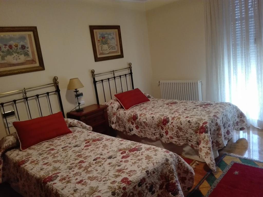 Casa De Grande Guest House กัมบาโดส ภายนอก รูปภาพ