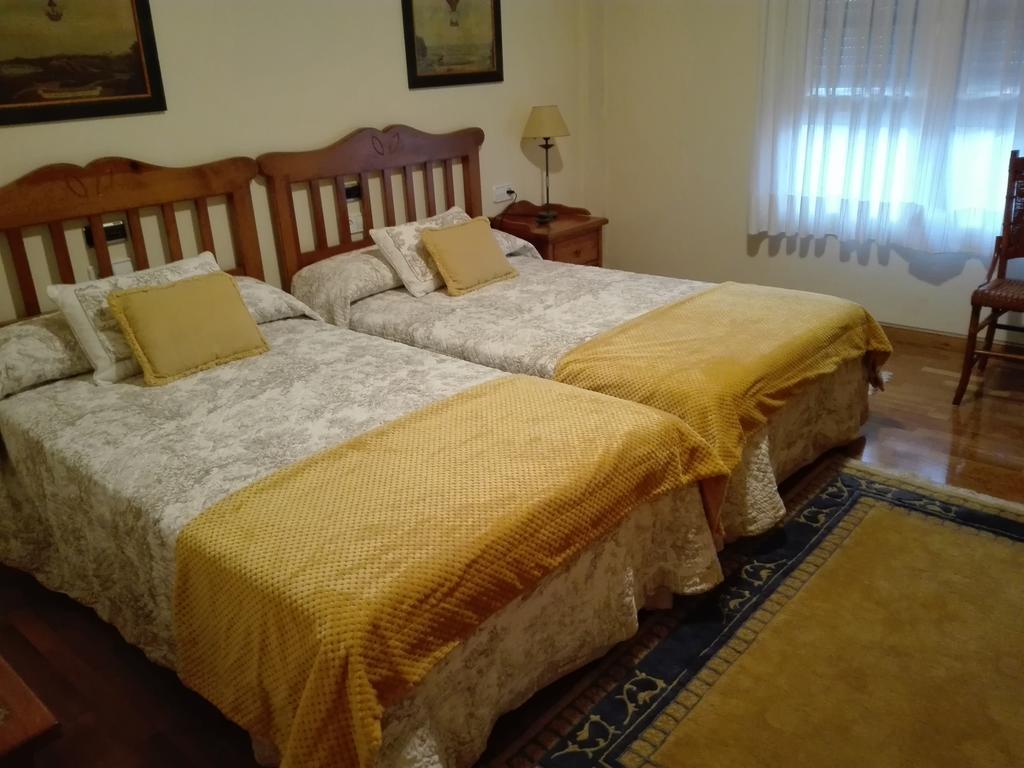Casa De Grande Guest House กัมบาโดส ภายนอก รูปภาพ